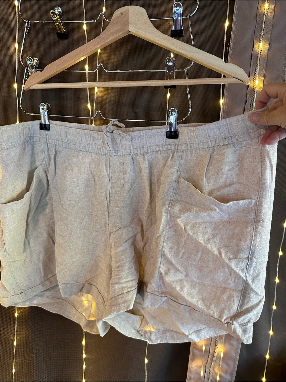 Old Navy Natural Beige Linen-Blend Drawstring Shorts